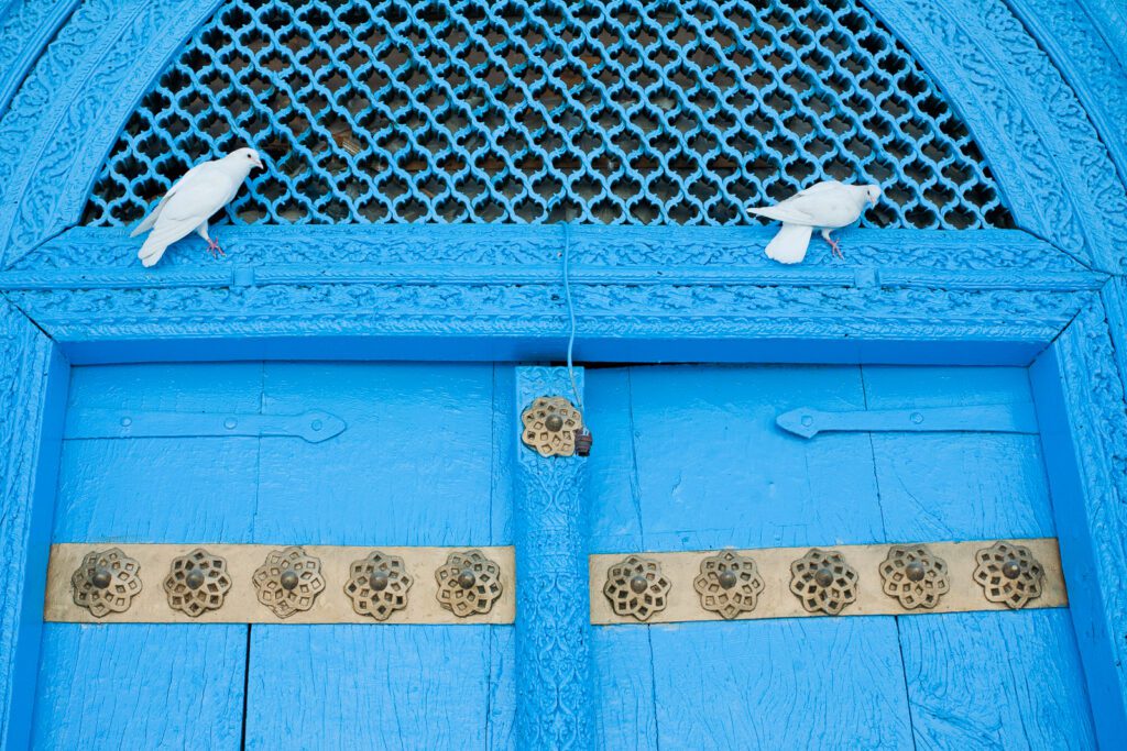 Mazáre Šeríf v Afgánistánu, Modrá mešita