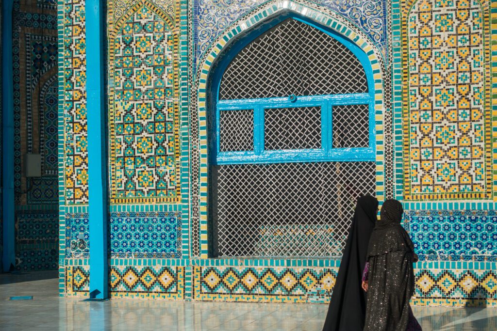 Mazáre Šeríf v Afgánistánu, Modrá mešita