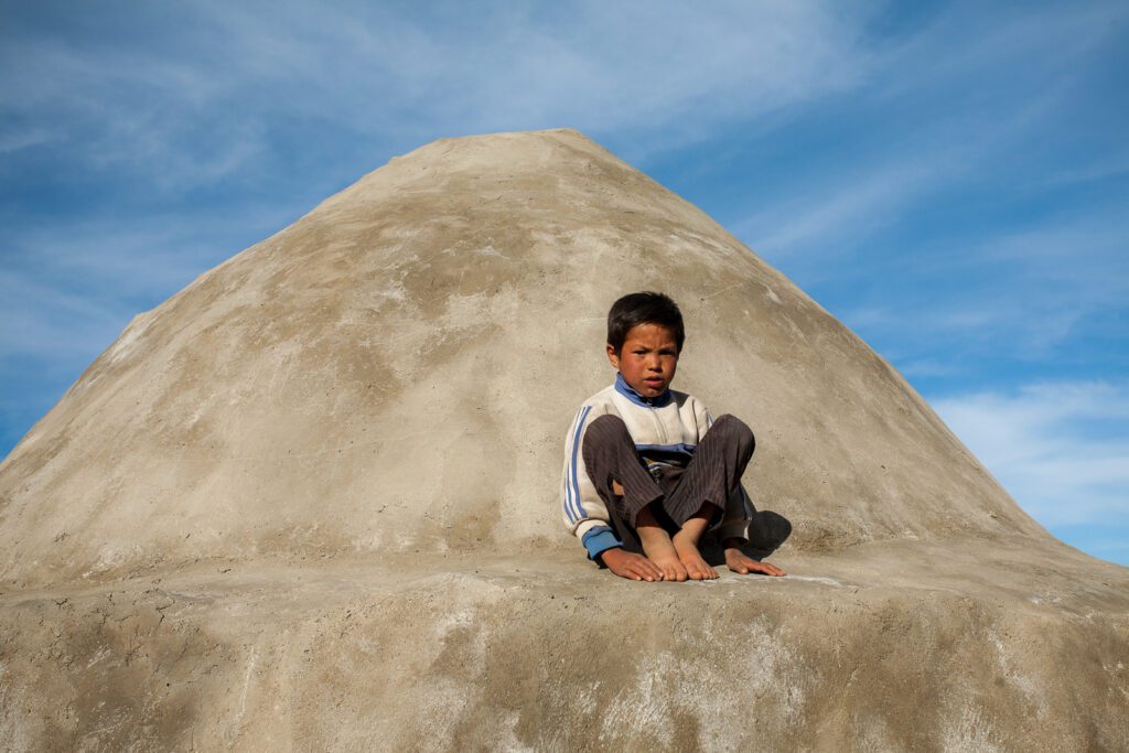 Dítě v Bamyánu, Afgánistán