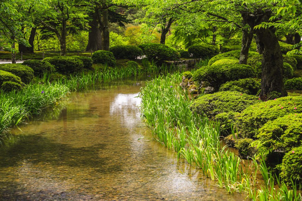 Kenrokuen zahrada v Kanazawě