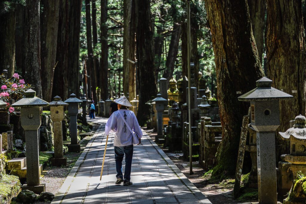 Okunoin hřbitov v Koyasanu
