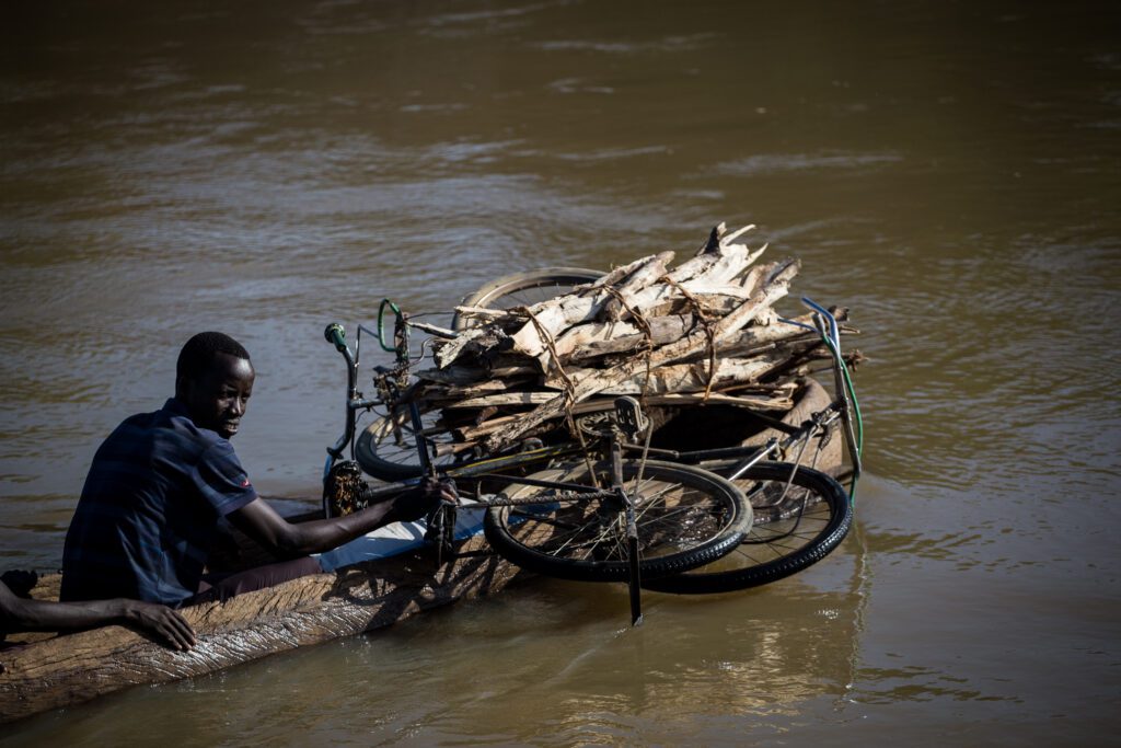 Převozník v Jižním Súdánu